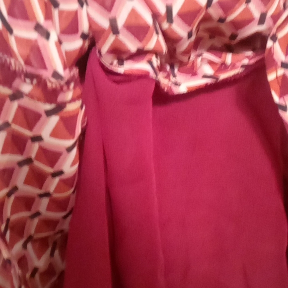 Forever 21 large, long sleeve, red, top - Picture 7 of 7